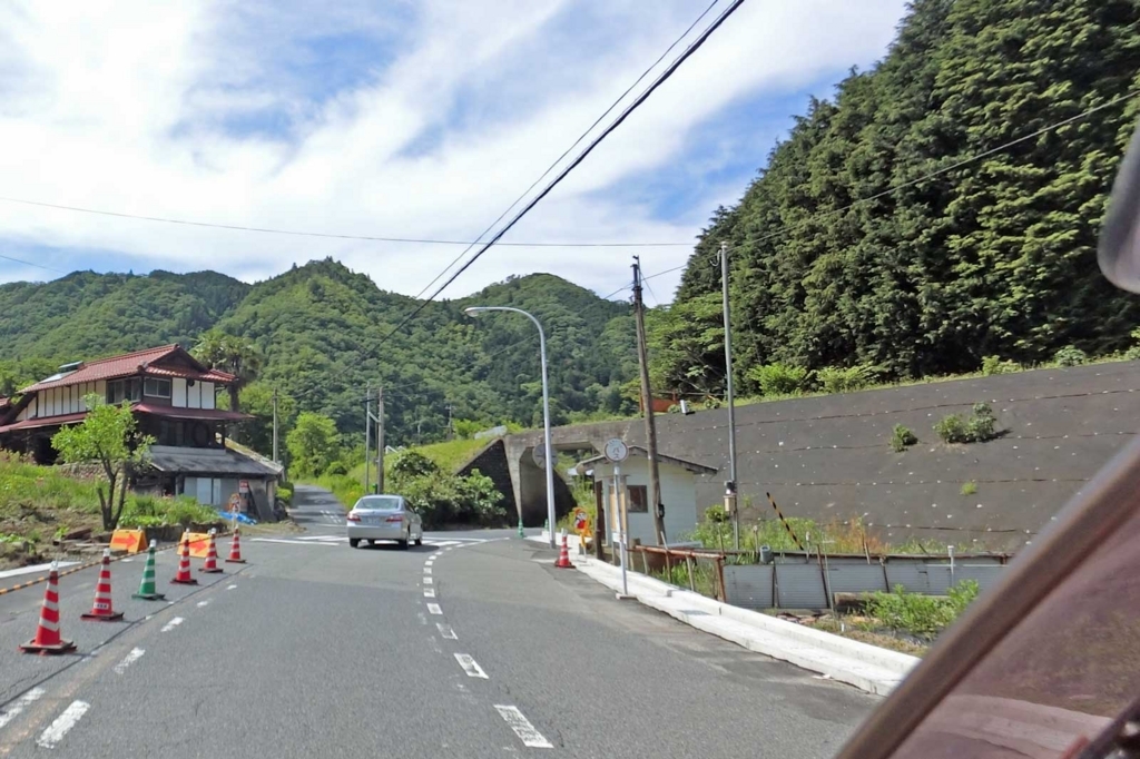 f:id:tkmov:20180520231552j:plain