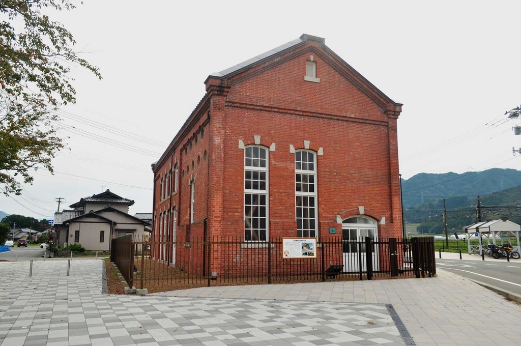 f:id:tkmov:20190104233944j:plain