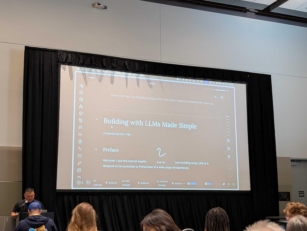 Building with LLMs Made Simpleの様子
