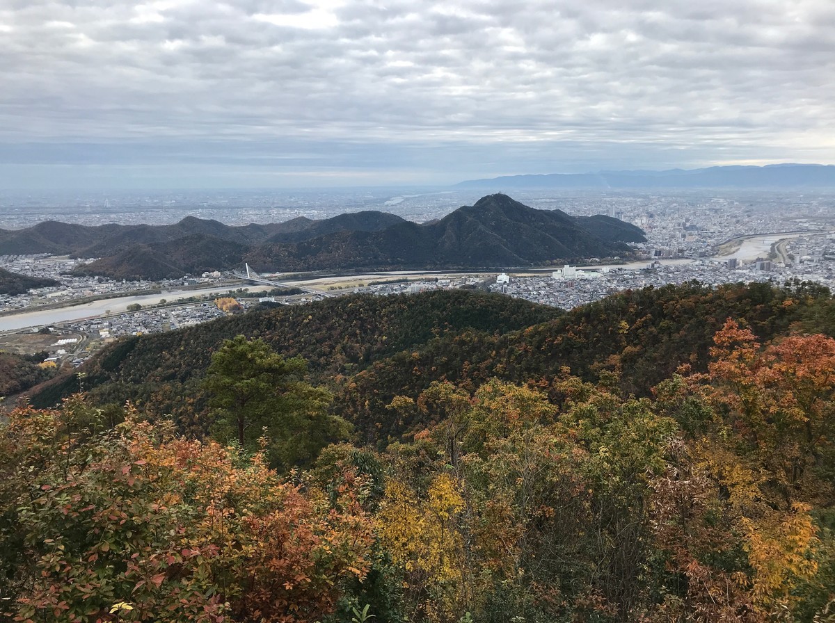 f:id:tky-a:20191126110303j:plain