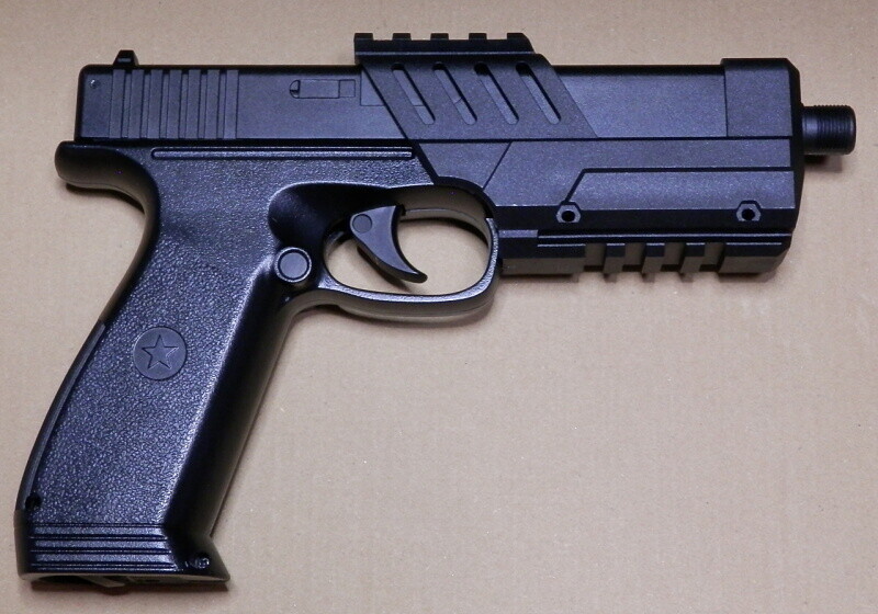 固定スライドCO2ガスガン「BATON PREDATOR TARGET」中古とHPA