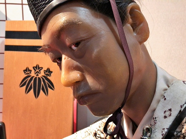 蝋人形で再現された圧巻の平家物語 高松平家物語歴史館 青い滑走路