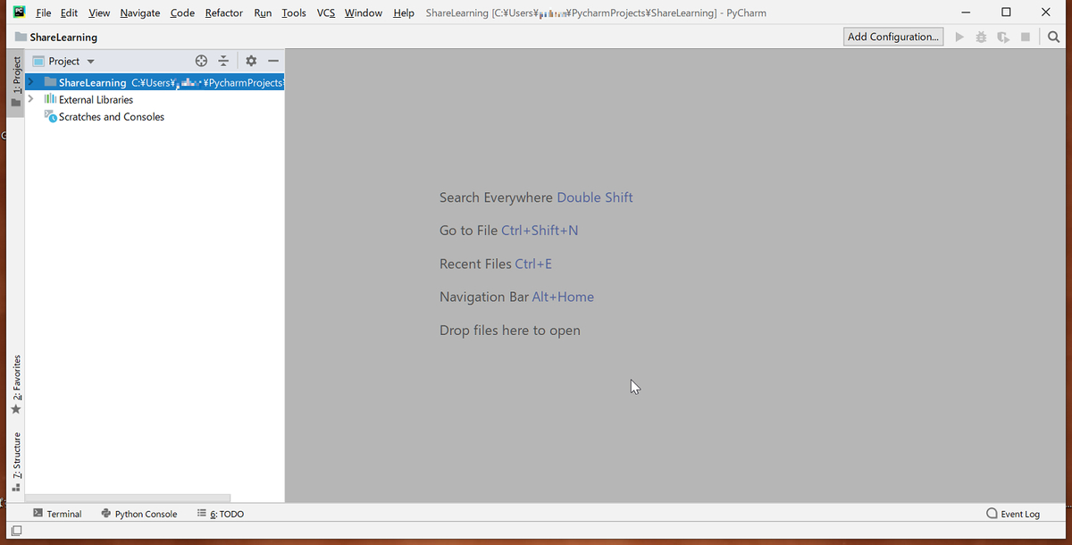 PyCharmの起動直後の画面です。