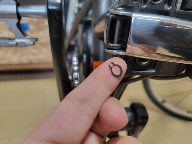 ボードウォーク君復活！！ヒンジレバー交換 - ぽたらいふ ミニベロ旅