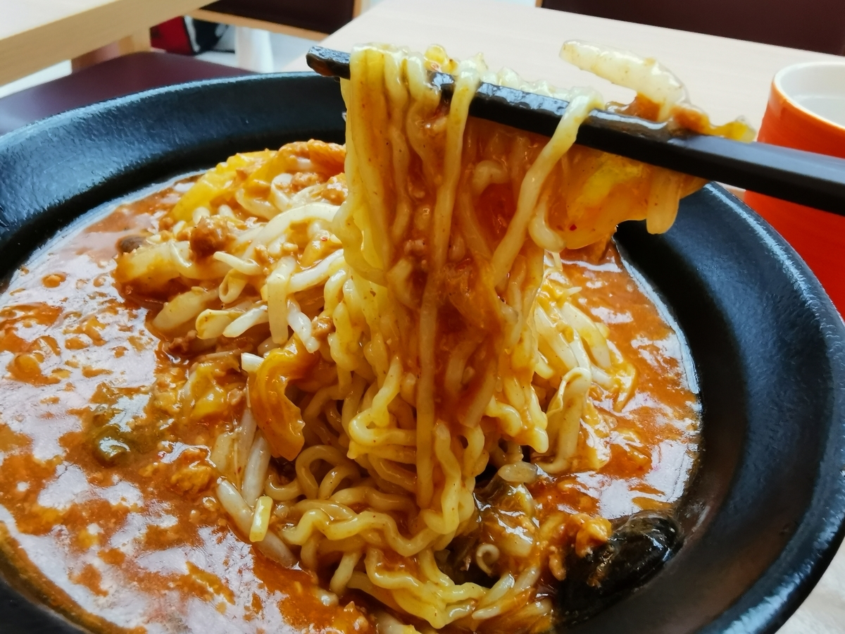 東京大学の赤門拉麺