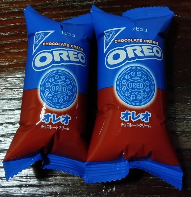 ナビスコ「オレオ チョコレートクリーム」5枚入り×2パックがお値段138円 - 友達のパン
