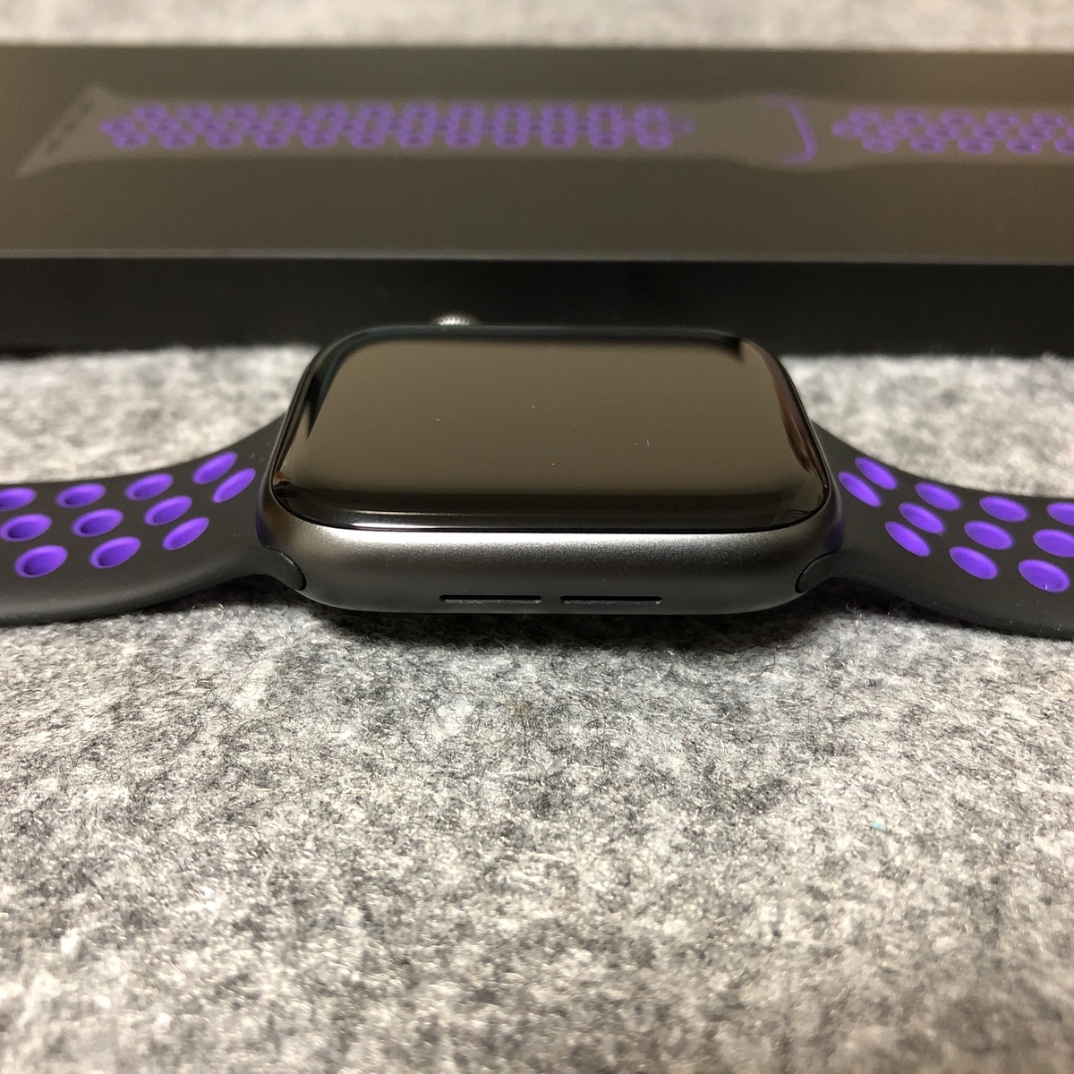 大人気のアップルウォッチ3スペースグレー Apple Watch Series 3（GPSモデル）- 38mmスペースグレイアルミニウム