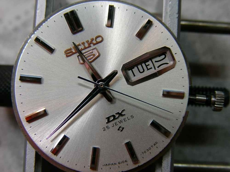 【OH済】SEIKO 5 DX 6106-7020 楽天市場】デッドストック級 稼動 セイコー5 DX 6106-7020 銀