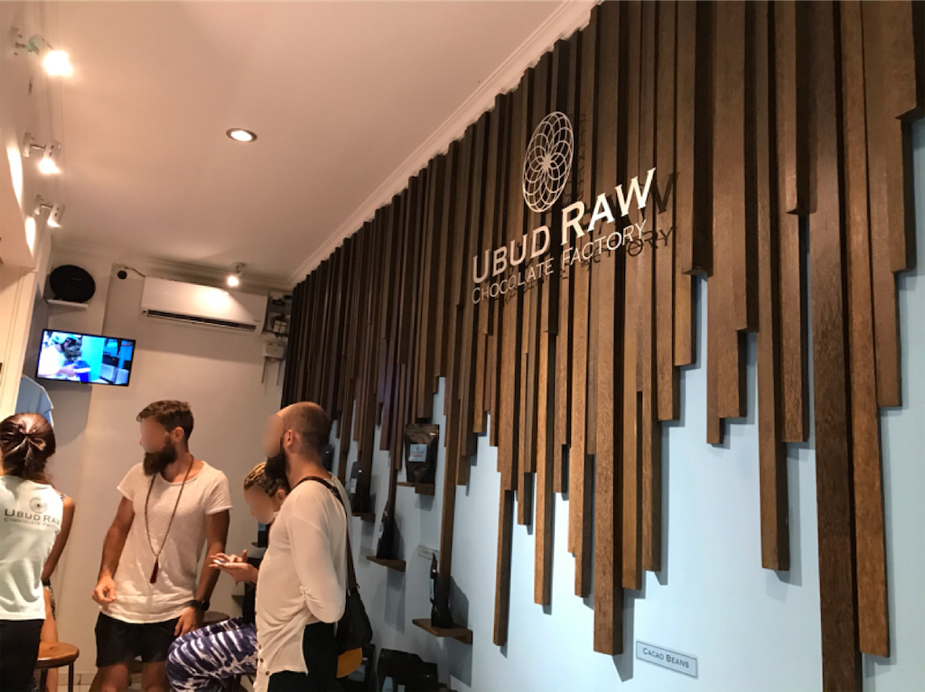 「UBUD RAW CHOCOLATE FACTORY」世界で最もクリーミーなローチョコレート！？ one day