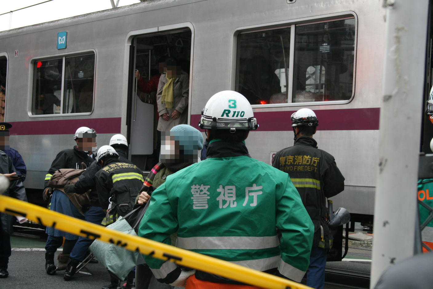 竹ノ塚 踏切 事故