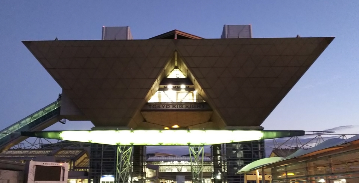 同人誌即売会 絶対に夏コミに持っていきたい持ち物11選 木組みの家