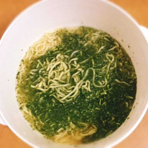 瀬戸内レモンラーメン パクチー