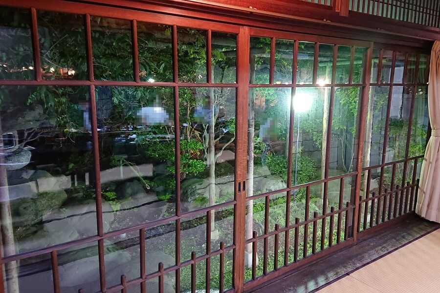 昭和のゆらゆらガラスご存知ですか？ - 地域振興の道しるべ