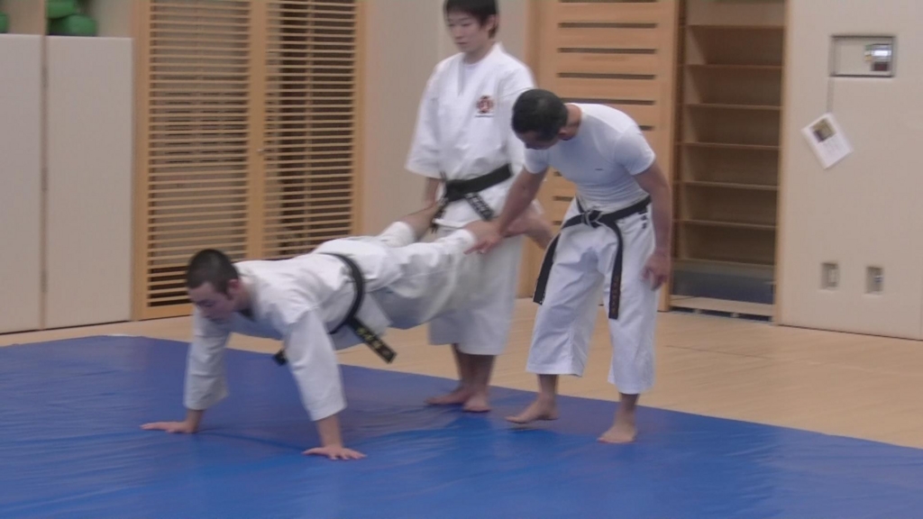 f:id:tokyohighschoolshorinjikempo:20170527091154j:plain f:id:tokyohighschoolshorinjikempo:20170527091154j:plain