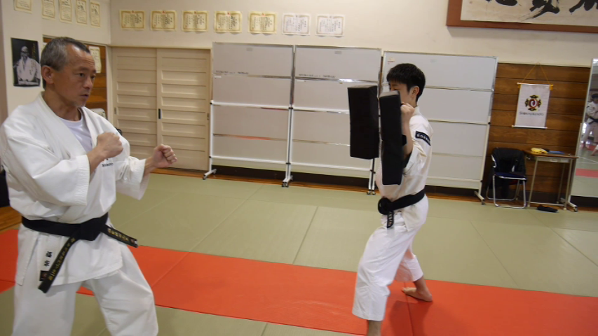 f:id:tokyohighschoolshorinjikempo:20180408174109j:plain f:id:tokyohighschoolshorinjikempo:20180408174109j:plain