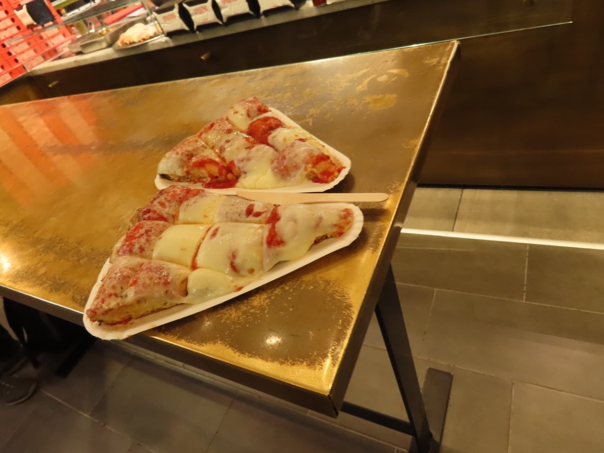 イタリア　Spontiniのピザ