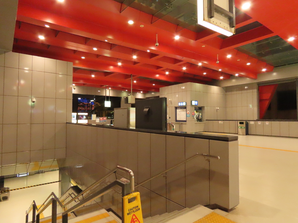 マカオ空港駅