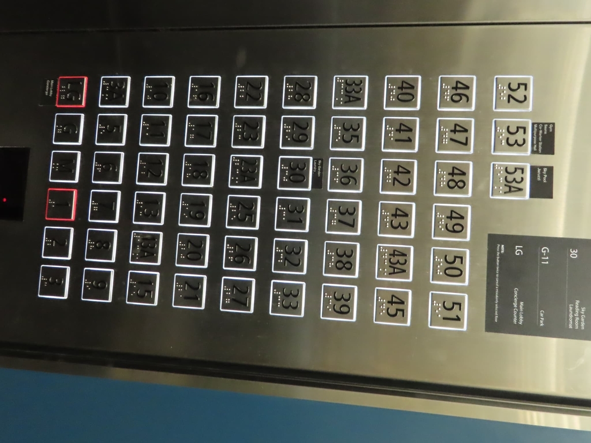 エレベーター　クアラルンプールのホテル