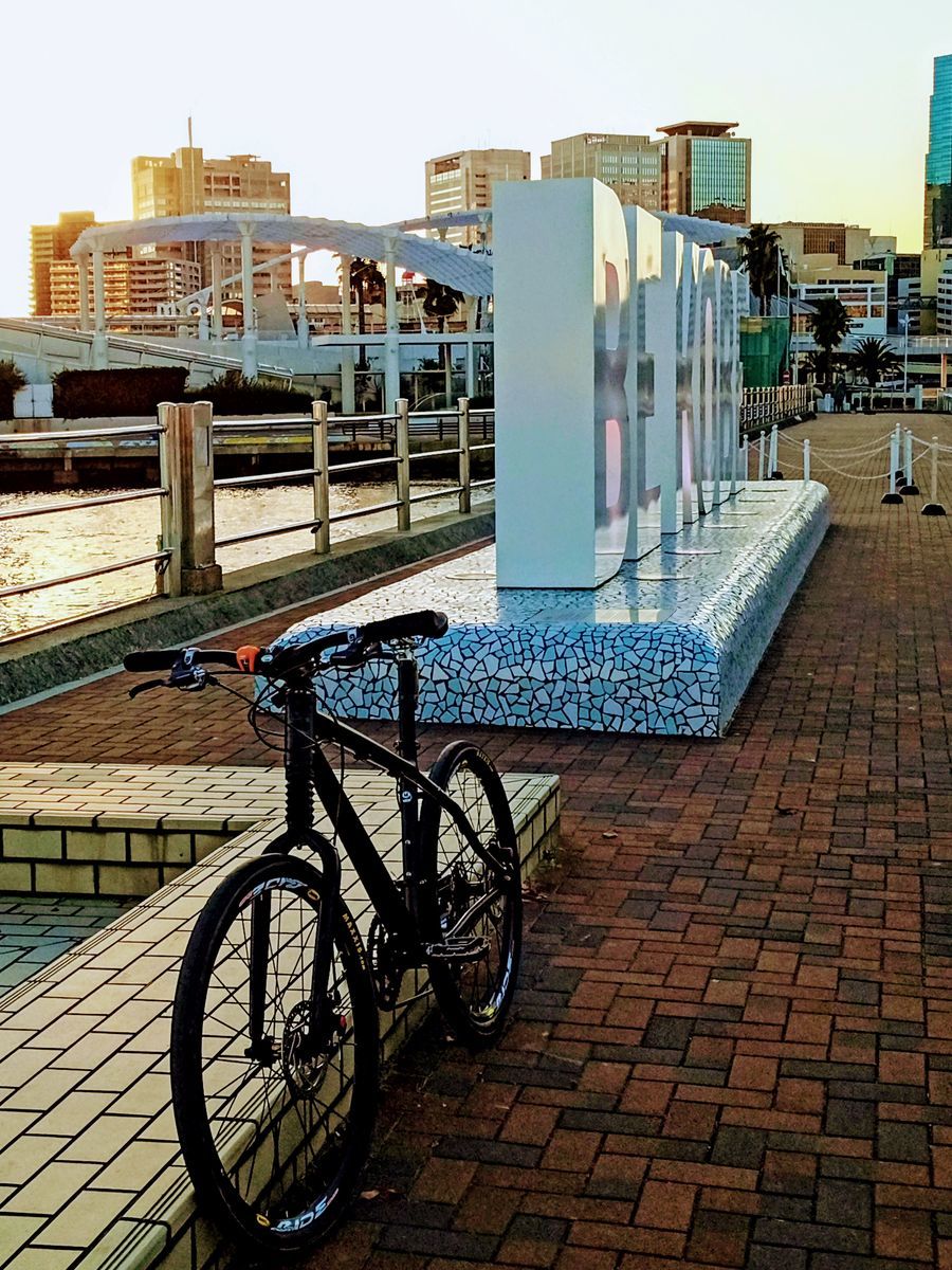 仕事ぶっちして自転車完成したので試走 Badboy Ultraのサスの性能がいい感じ 神戸グルメゲリラ