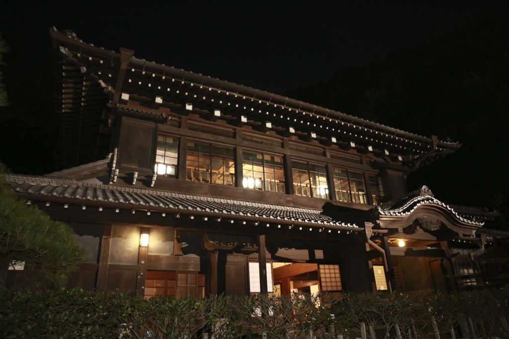 f:id:tomo-camera:20181205225746j:plain f:id:tomo-camera:20181205225746j:plain