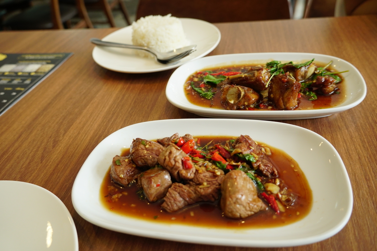 f:id:tomo-snowy:20190618003833j:plain f:id:tomo-snowy:20190618003833j:plain