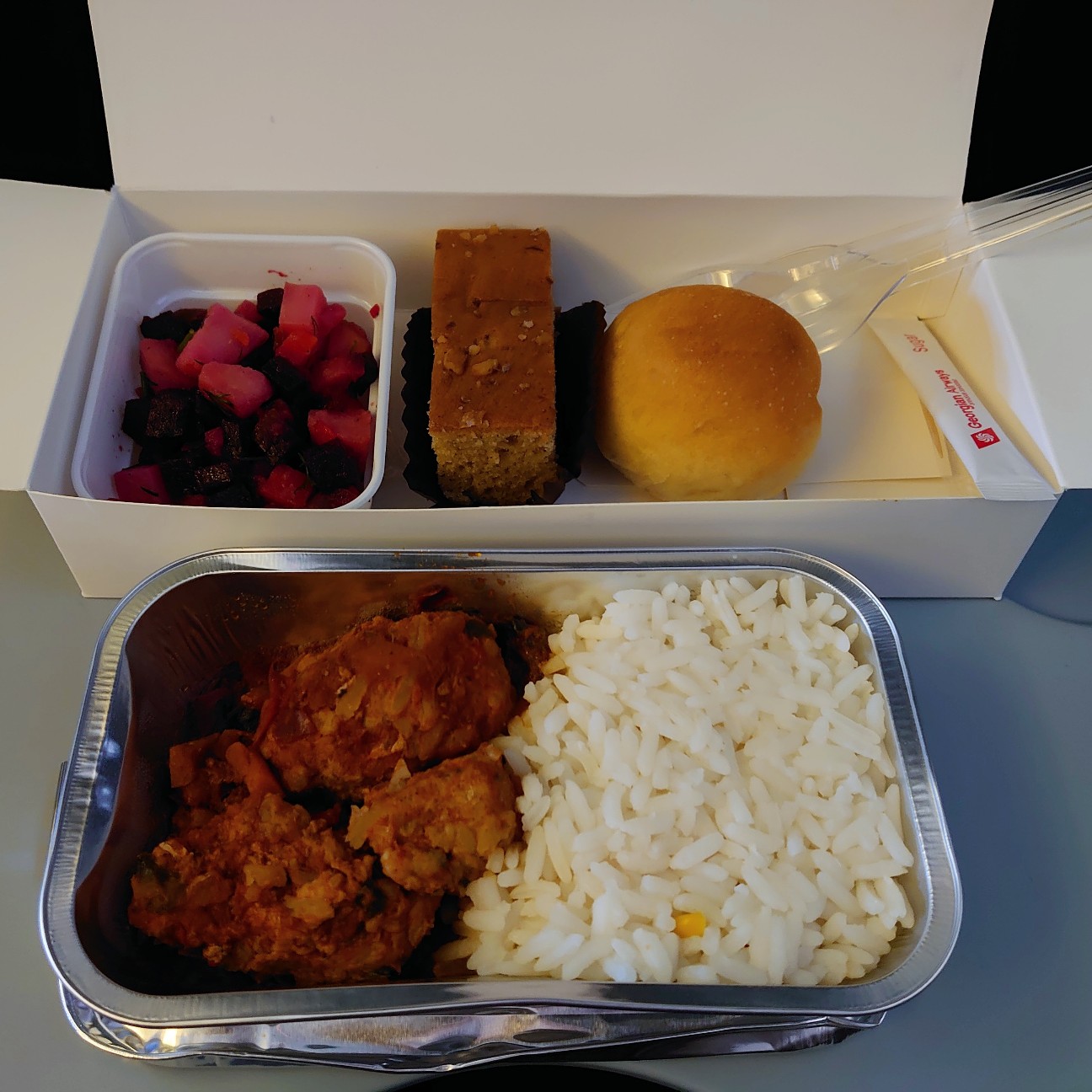 f:id:tomoeagle:20191219210320j:plain