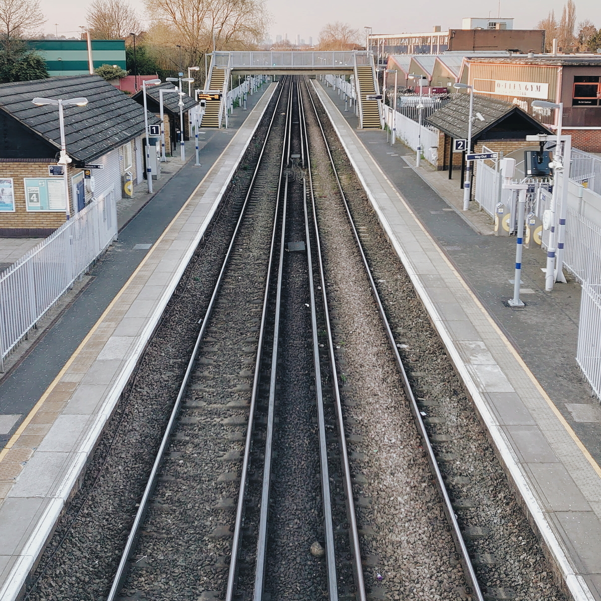 f:id:tomoeagle:20200328055055j:plain