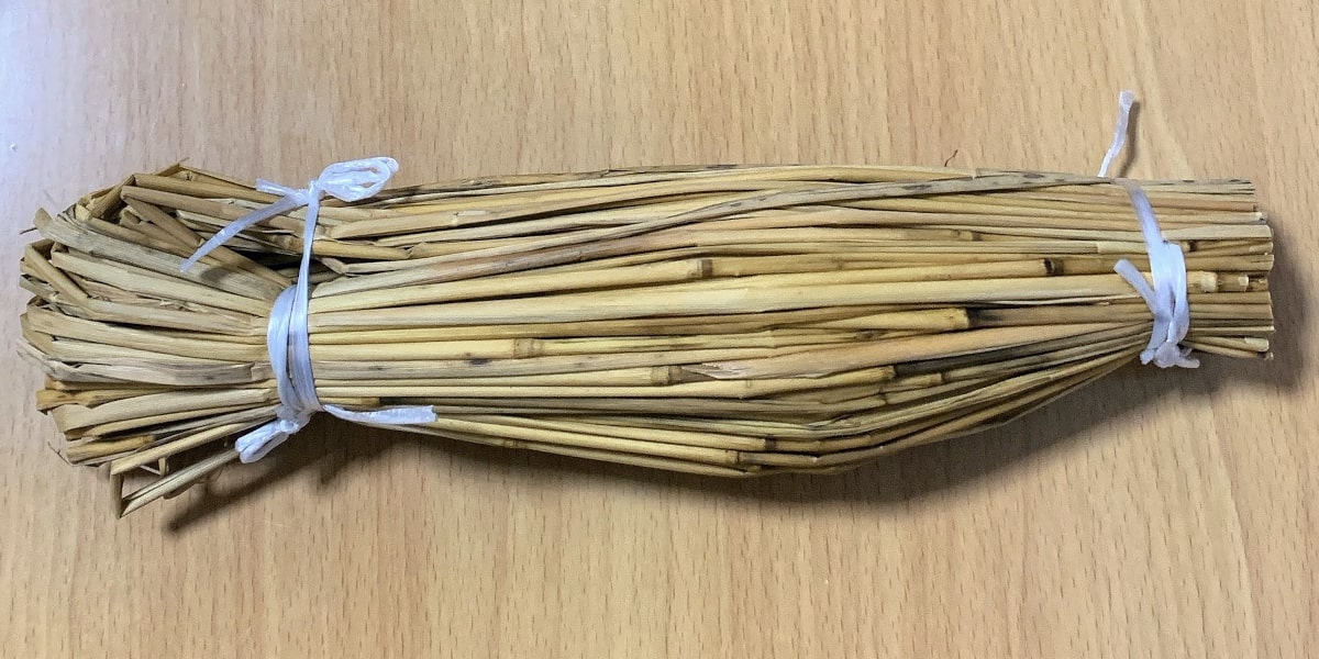 だるま食品「わら納豆」の藁苞の画像