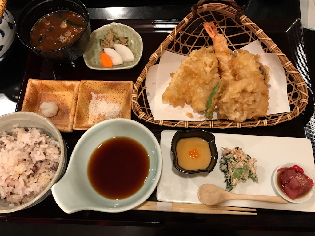 f:id:tomoyoshiyoshi:20161214185222j:image