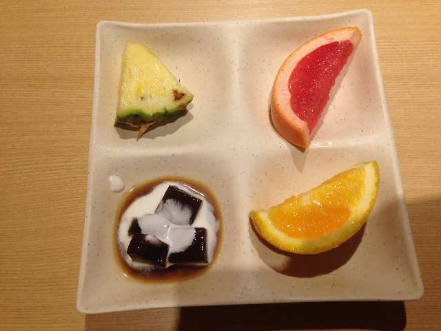 串揚げ食べ放題串家物語のフルーツ