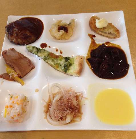 ラクーアの食べ放題の店ザ・シティビュッフェのランチバイキングのスープ料理