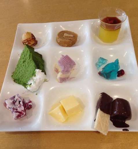 ラクーアの食べ放題の店ザ・シティビュッフェのランチバイキングのデザート
