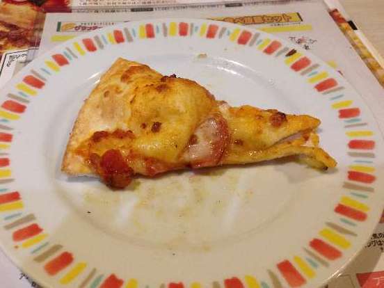 グラッチェガーデンズのピザ食べ放題