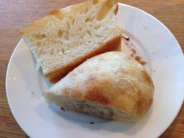 DEAN & DELUCA（ディーンアンドデルーカ）のパン食べ放題