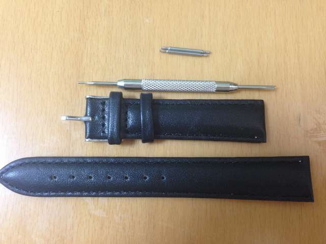 腕時計のベルトを交換しよう 1000円の腕時計も高級に見えるよ ハンバート友幸の庭