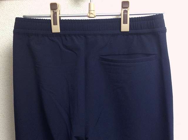 ユニクロのジョガーパンツ（ウルトラストレッチ）