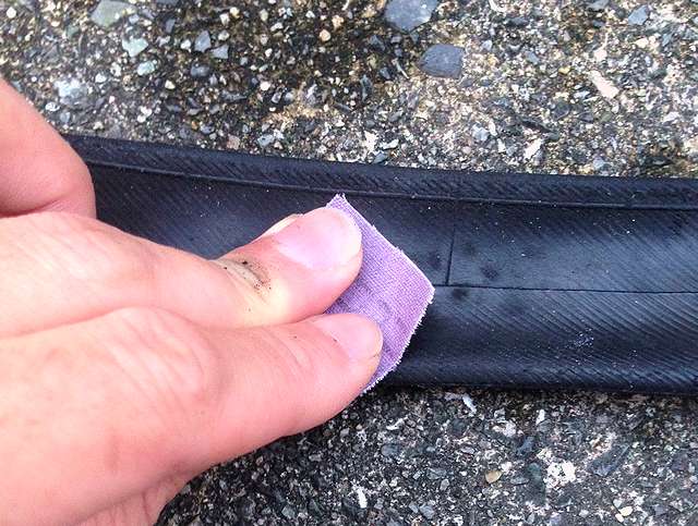 自転車のパンクを自分で修理する方法