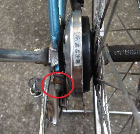 自転車のタイヤチューブを交換して修理する方法