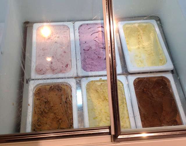 ケンタッキーフライドチキン食べ放題