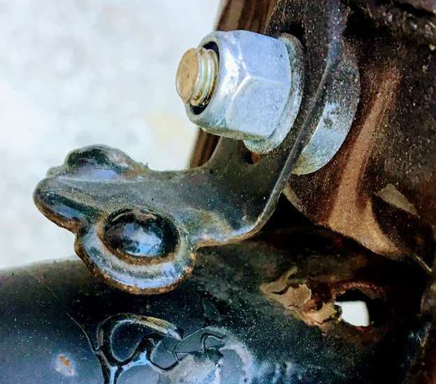 自転車のフェンダー（泥除け）を外して自分で交換修理する方法！