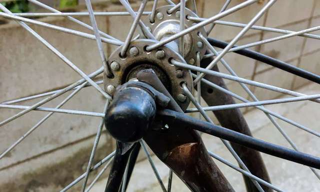 自転車のフェンダー（泥除け）を外して自分で交換修理する方法！