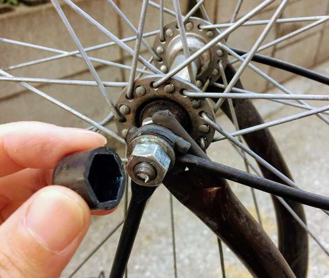 自転車のフェンダー（泥除け）を外して自分で交換修理する方法！