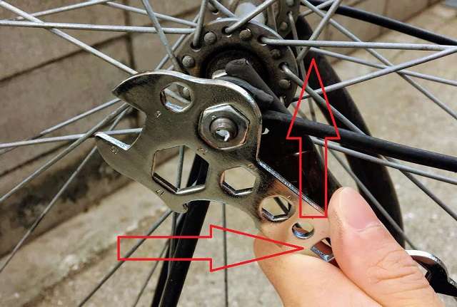 自転車のフェンダー（泥除け）を外して自分で交換修理する方法！