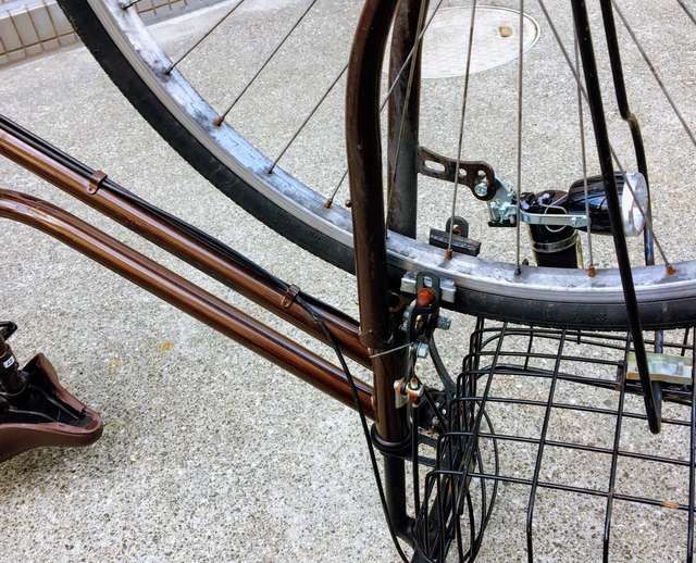 自転車のフェンダー（泥除け）を外して自分で交換修理する方法！