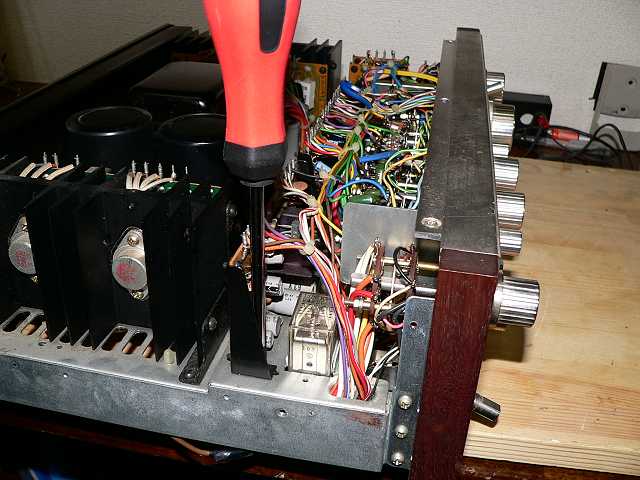 パイオニア プリメインアンプ SA-910の修理-その2− - TomのブログⅡ