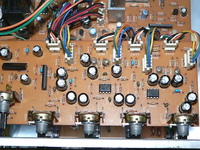 カラオケアンプの修理 −その2− - TomのブログⅡ