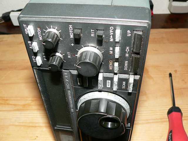HF帯無線機 IC-731の修理 - TomのブログⅡ HF帯無線機 IC-731の修理 - TomのブログⅡ
