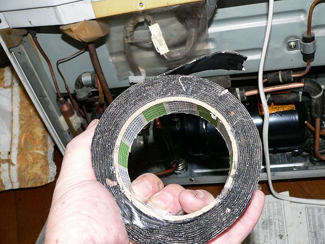 冷蔵庫の異音を修理しました Tomのブログ