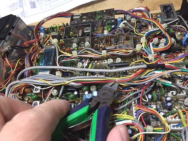 アイコム IC731HF100W機の修理品 アイコム IC731HF100W機の修理品