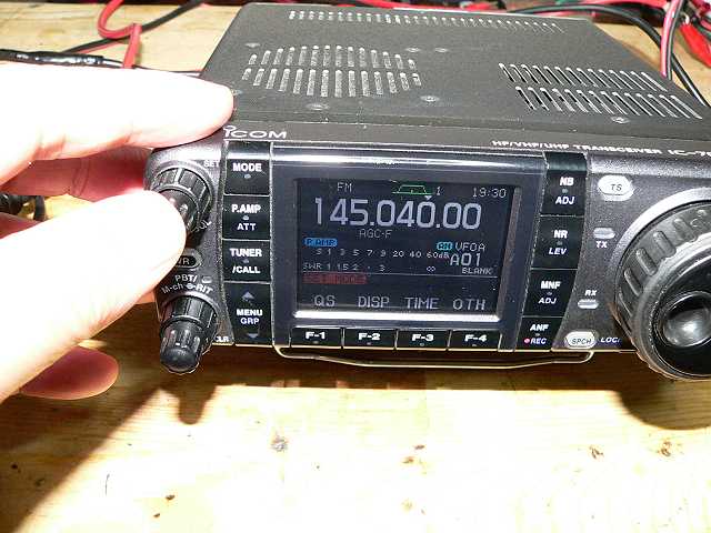 アマチュア無線 IC-7000 IC-7000 - アマチュア無線家JH0ILLのつぶやき